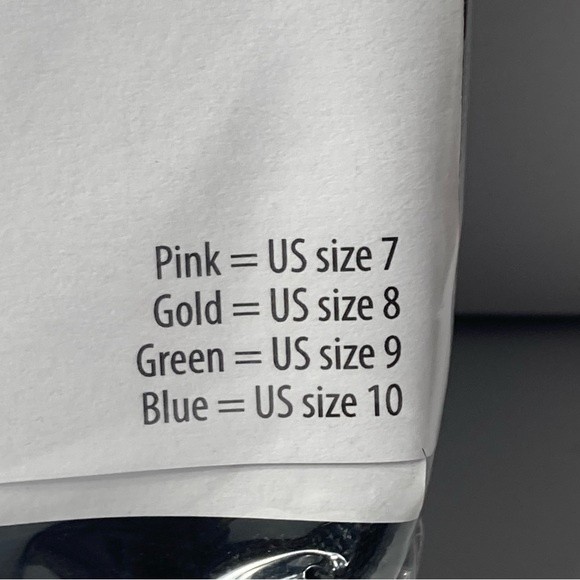 Boye Needle Master Junior Circular Knitting Needle Kit for Beginners 16pc - Picture 16 of 16